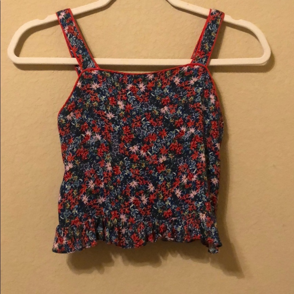 floral patterned tank top!